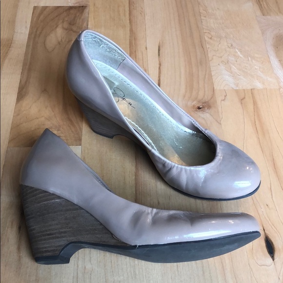 Jessica Simpson Shoes - Jessica Simpson nude dress wedge